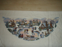 venda82 – Skaters village tree skirt